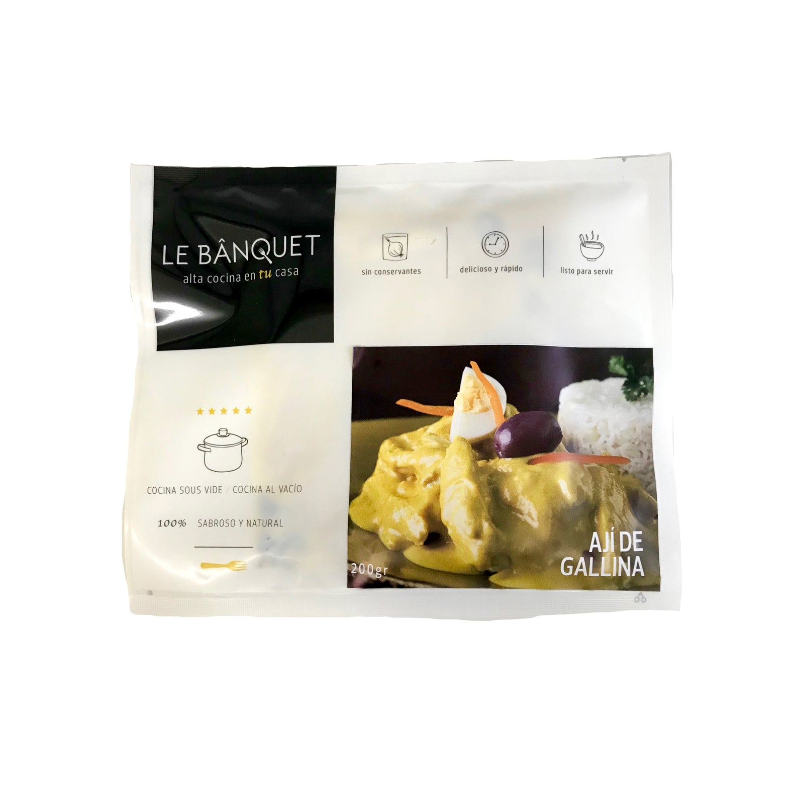 Pechuga de pollo al vacío con salsa de ají amarillo, nueces y aceitunas