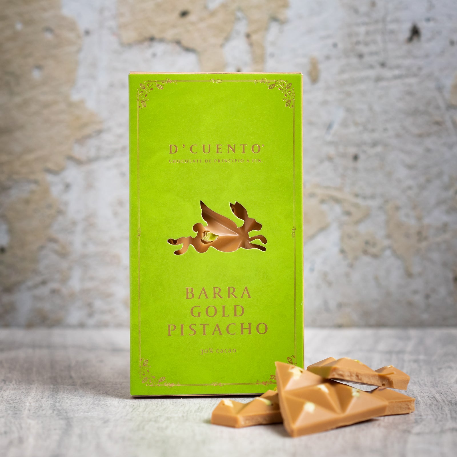 Barra de chocolate 30% cacao con pistacho, notas dulces y tostadas