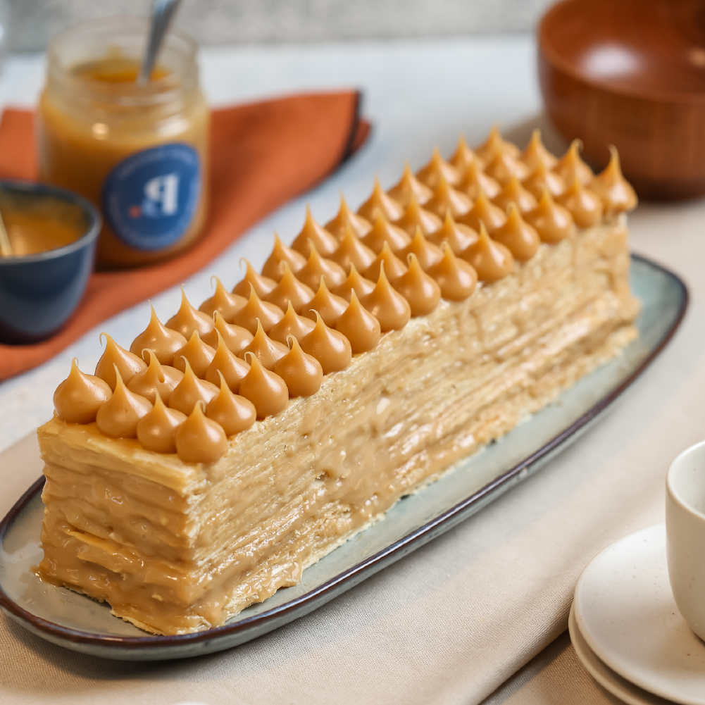 Barra mil hojas con manjar de leche condensada, formato congelado para 15 personas