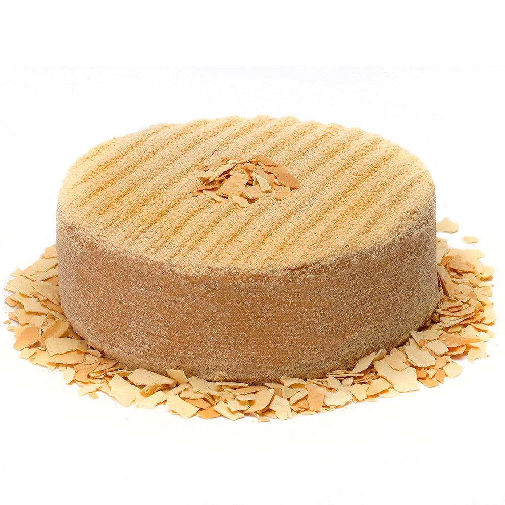 Torta Mil Hojas con manjar de leche condensada, tradicional y artesanal